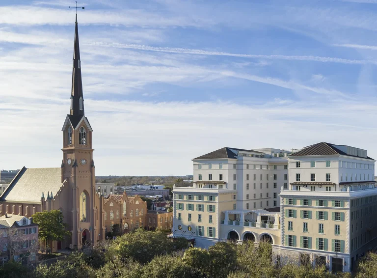 10 Luxury Hotels in Charleston