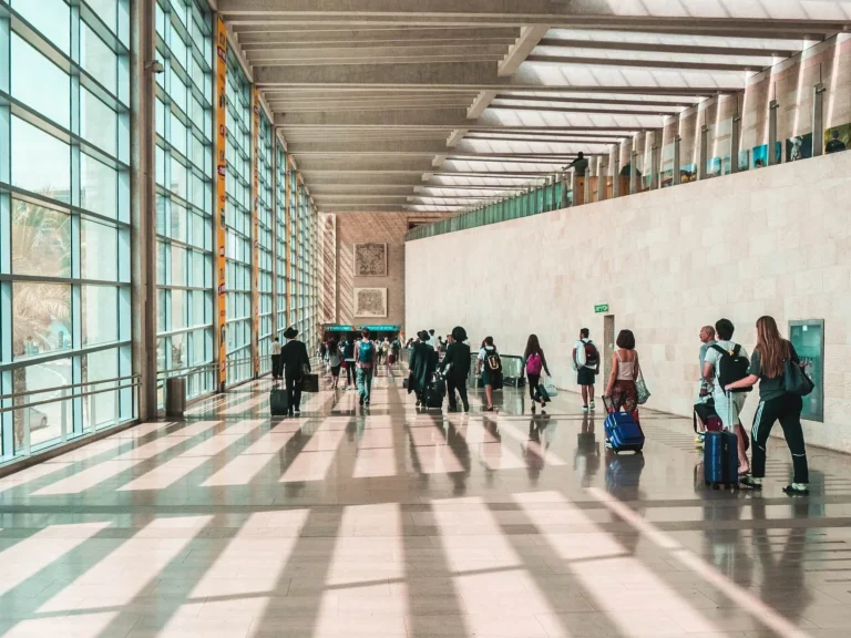 Battling Airport Crowds